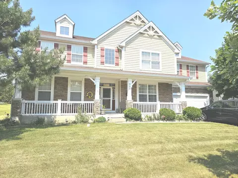 350 Copper Springs Ln, Elgin, IL 60124 photo 1