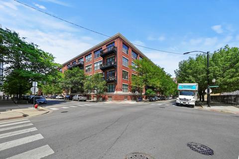 1040 W Adams St #213, Chicago, IL 60607