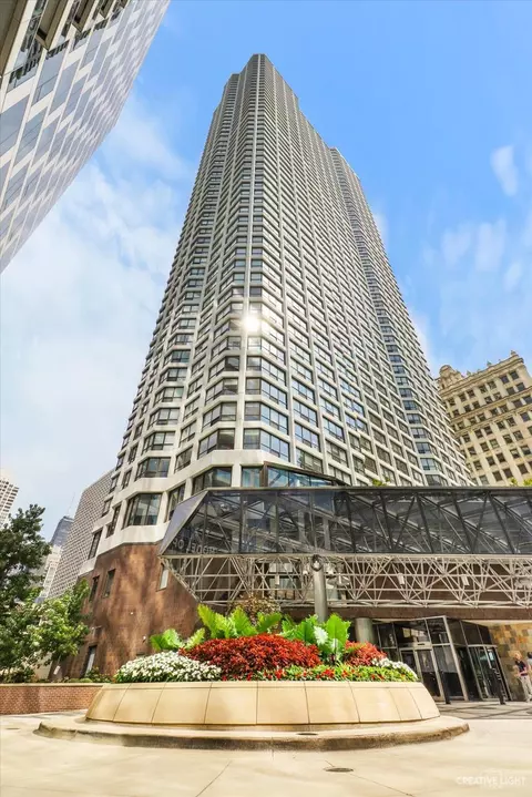 405 N Wabash Ave #4306, Chicago, IL 60611
