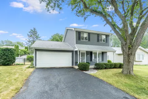 3047 Bar Harbour Rd, Aurora, IL 60504