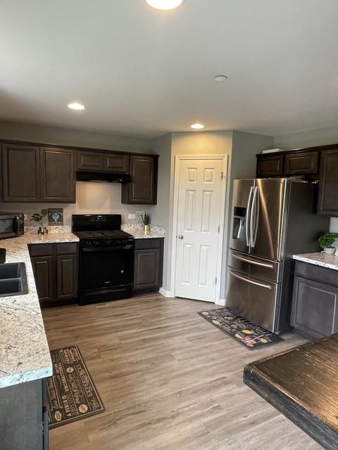 95 Kenneth St, Matteson, IL 60443 photo 9
