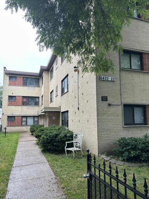 6422 N Hamilton Ave #1B, Chicago, IL 60645