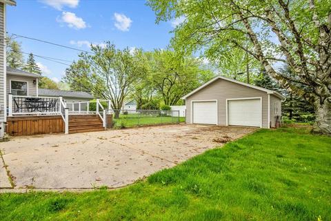 6 S353 4th St, Eola, IL 60519 photo 3