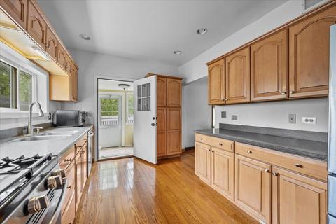 6 S353 4th St, Eola, IL 60519 photo 6
