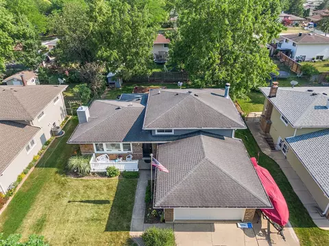 665 Catalpa Ln, Bartlett, IL 60103 photo 27