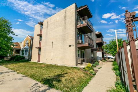 5815 N Spaulding Ave #1D, Chicago, IL 60659