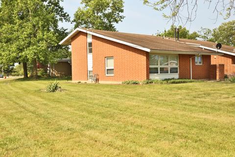 1434 Fairway Dr, Rantoul, IL 61866