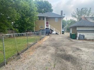 321 E 13th St, Lockport, IL 60441 photo 5