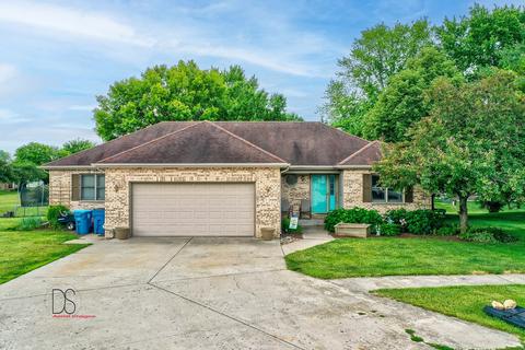 5 Warren Dr, Mazon, IL 60444