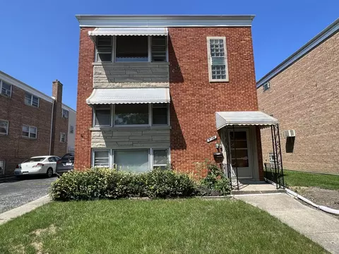 8726 N Elmore St, Niles, IL 60714