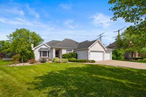 16045 Ridgewood Dr, Homer Glen, IL 60491