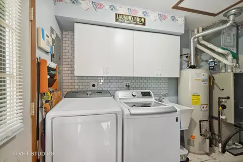 3215 W Beach Dr, Mchenry, IL 60050 photo 14