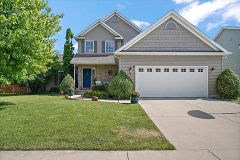 3013 Three Eagles St, Normal, IL 61761