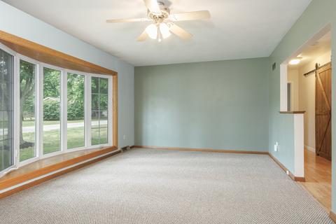 106 W 8th St, Gridley, IL 61744 photo 4