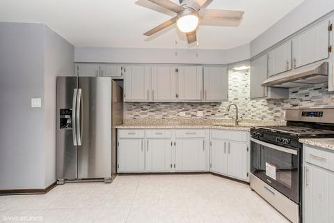 7755 S Roberts Rd #5, Bridgeview, IL 60455 photo 5