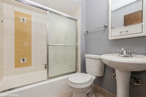 7755 S Roberts Rd #5, Bridgeview, IL 60455 photo 10