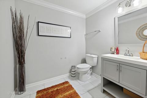 718 E Pershing Rd, Chicago, IL 60653 photo 7