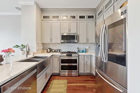 718 E Pershing Rd, Chicago, IL 60653 photo 11