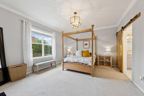 718 E Pershing Rd, Chicago, IL 60653 photo 13