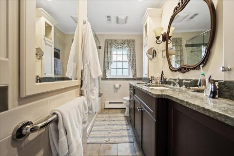 2300 Robincrest Ln, Glenview, IL 60025 photo 18