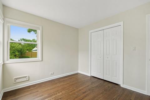 1285 Dennis Pl, Des Plaines, IL 60018 photo 17