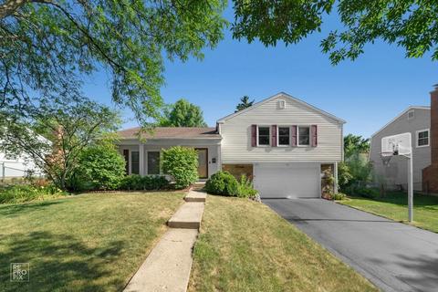 122 Emerson Dr, Schaumburg, IL 60194