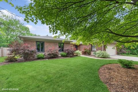 954 S Walnut Ave, Arlington Heights, IL 60005
