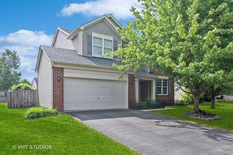 2712 Lundquist Dr, Aurora, IL 60503