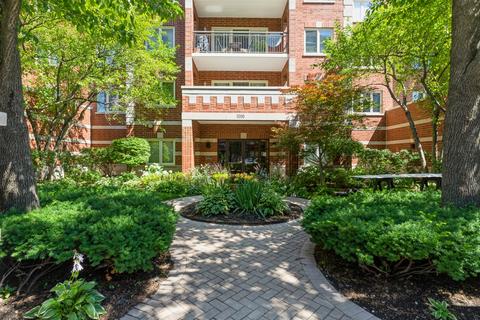 5000 Oakton St #610, Skokie, IL 60077