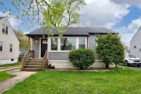 17910 Escanaba Ave, Lansing, IL 60438