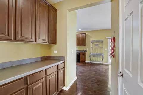 12937 Meadow Ln, Plainfield, IL 60585 photo 5