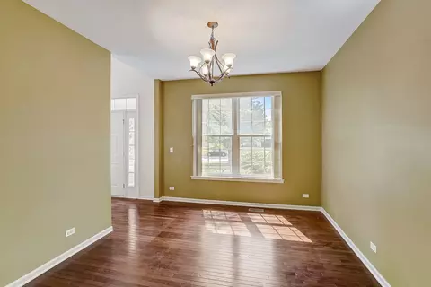 12937 Meadow Ln, Plainfield, IL 60585 photo 3