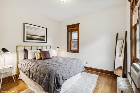 525 W Belmont Ave #2W, Chicago, IL 60657 photo 16