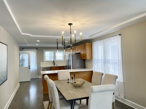 4611 S Springfield Ave, Chicago, IL 60632 photo 4