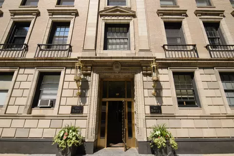 3100 N Sheridan Rd #12A, Chicago, IL 60657