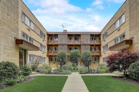1933 Harrison St #3A, Evanston, IL 60201