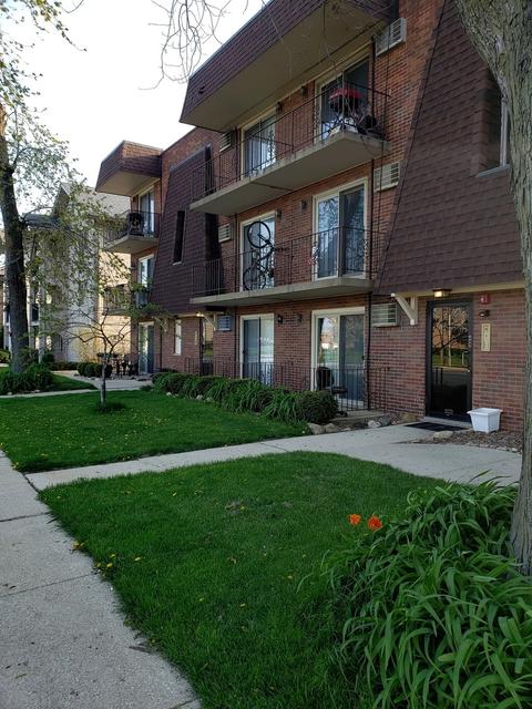 10616 Central Ave #2S, Chicago Ridge, IL 60415