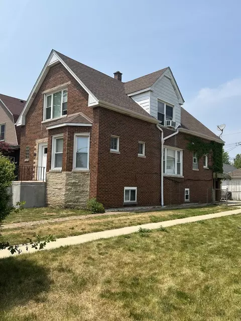 5712 W Windsor Ave, Chicago, IL 60630