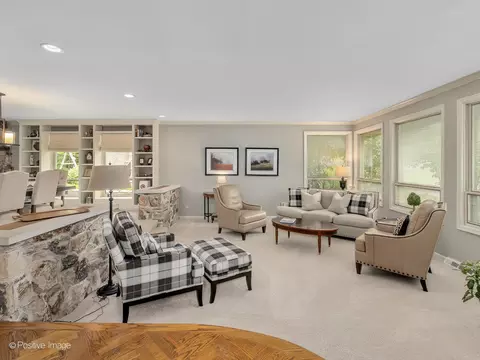 1 S782 Tree Tops Ln, Wheaton, IL 60189 photo 4
