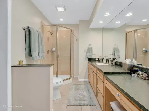 1 S782 Tree Tops Ln, Wheaton, IL 60189 photo 24