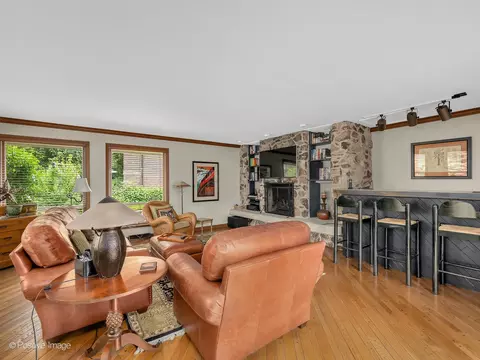 1 S782 Tree Tops Ln, Wheaton, IL 60189 photo 8