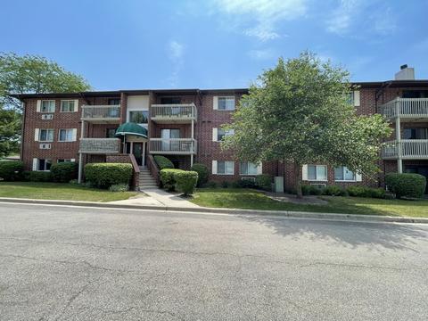 960 N Lakeside Dr #3D, Vernon Hills, IL 60061
