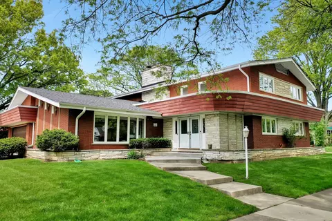 5131 Howard Ave, Western Springs, IL 60558