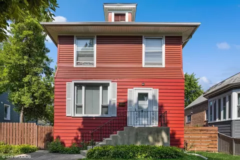 813 N Cuyler Ave, Oak Park, IL 60302