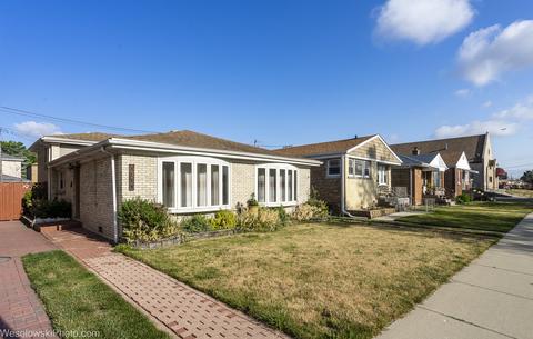 5134 N Nagle Ave, Chicago, IL 60630