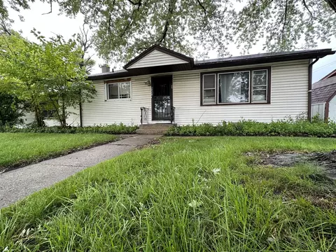 8250 Central Ave, Burbank, IL 60459