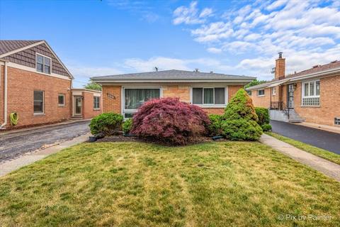8816 Mansfield Ave, Morton Grove, IL 60053