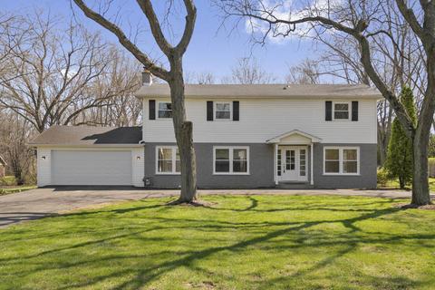 3272 Middlesax Dr, Long Grove, IL 60047