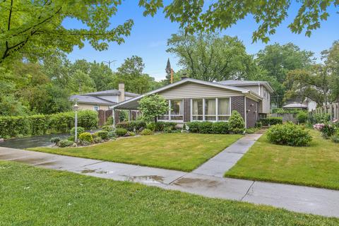 129 Glenview Rd, Glenview, IL 60025 photo 2