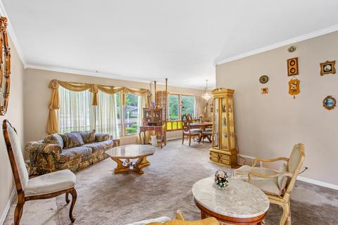129 Glenview Rd, Glenview, IL 60025 photo 3